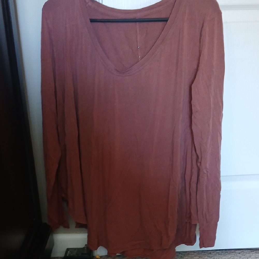 Women's Long Sleeve Top in Rust By Lululemon